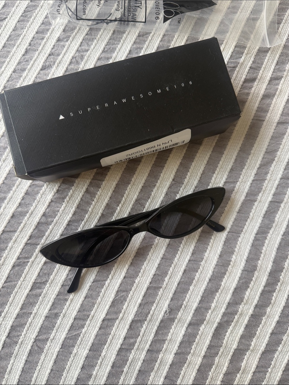 SuperAwesome106 Women's Extreme Slim Cateye Sunglasses